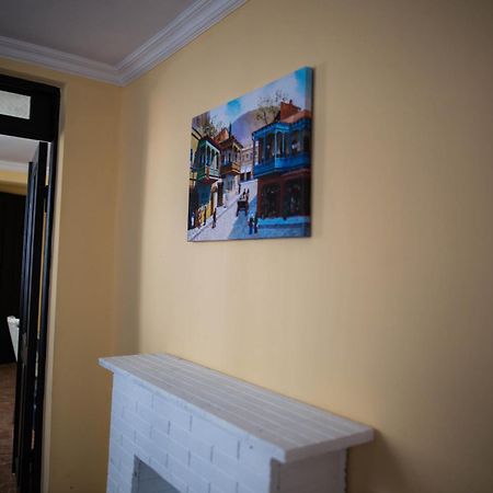 Central Apart-Hotel Batumi Room photo